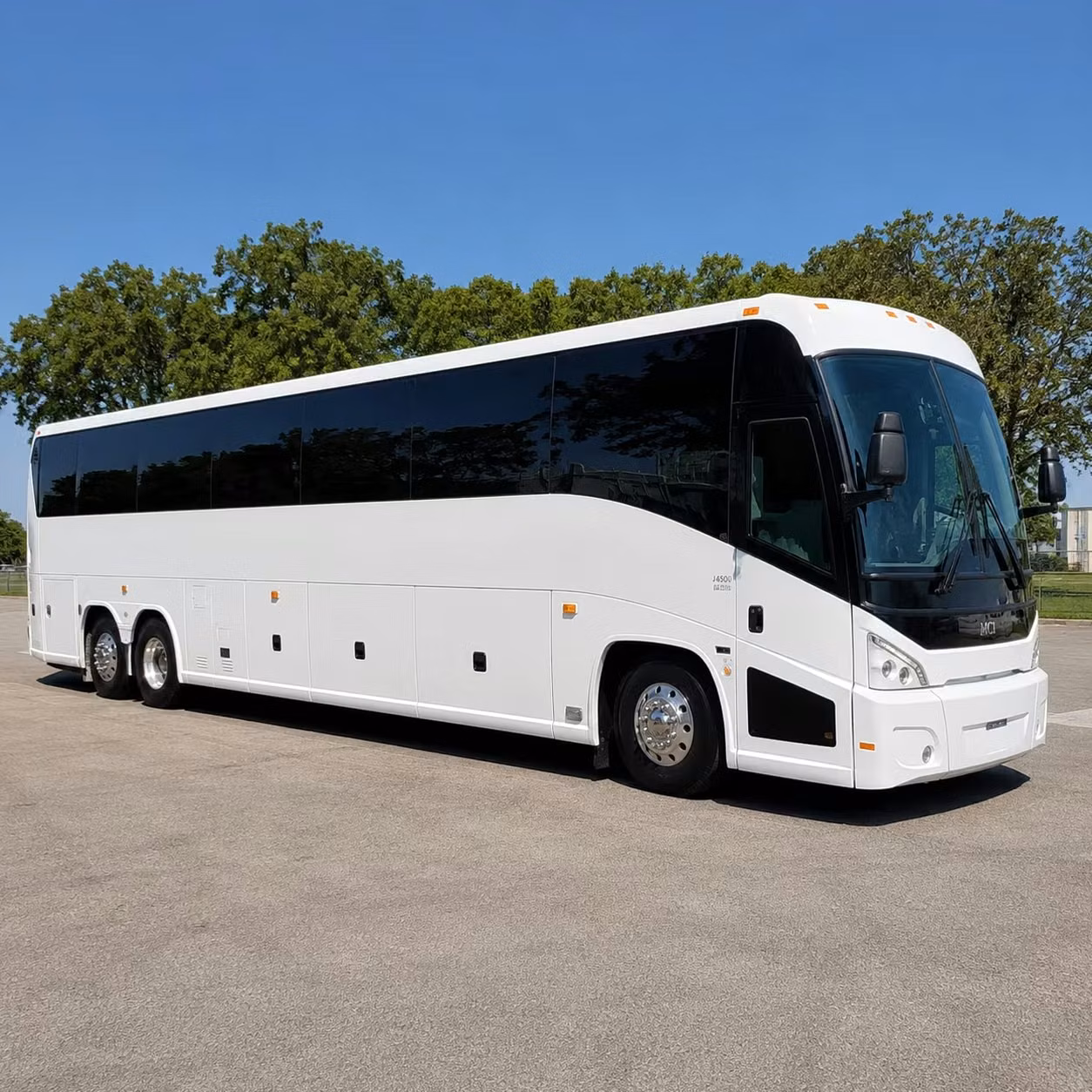 charter bus shuttles for norwalk courthouse and county facility operations