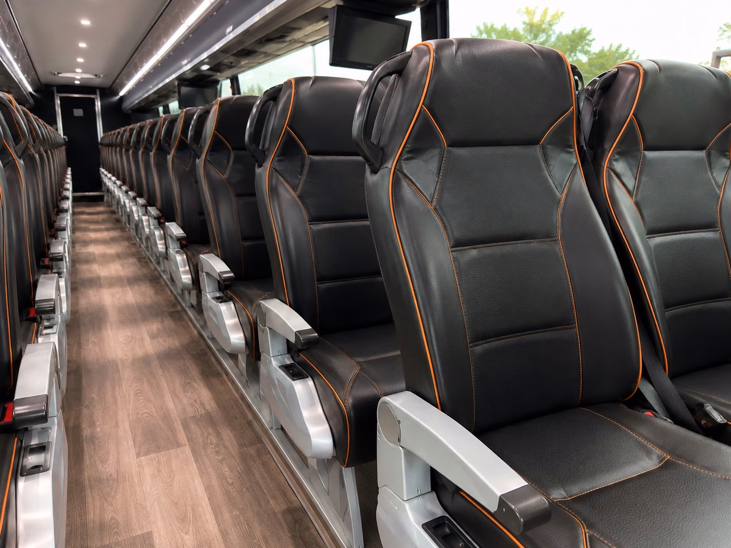 shuttle buses for norwalk wedding guests staying at nearby hotels